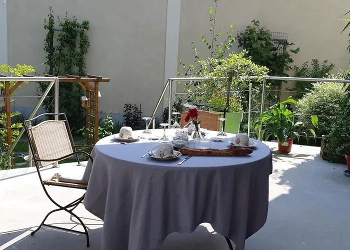 Le Jardin Des Quatres Saisons Maison d'hôtes 3*